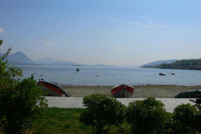 Residenz La Vela Lägenhet Baveno Rum bild
